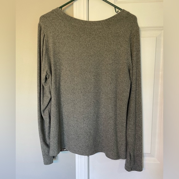 Sweater - Small - Picture 2 of 2